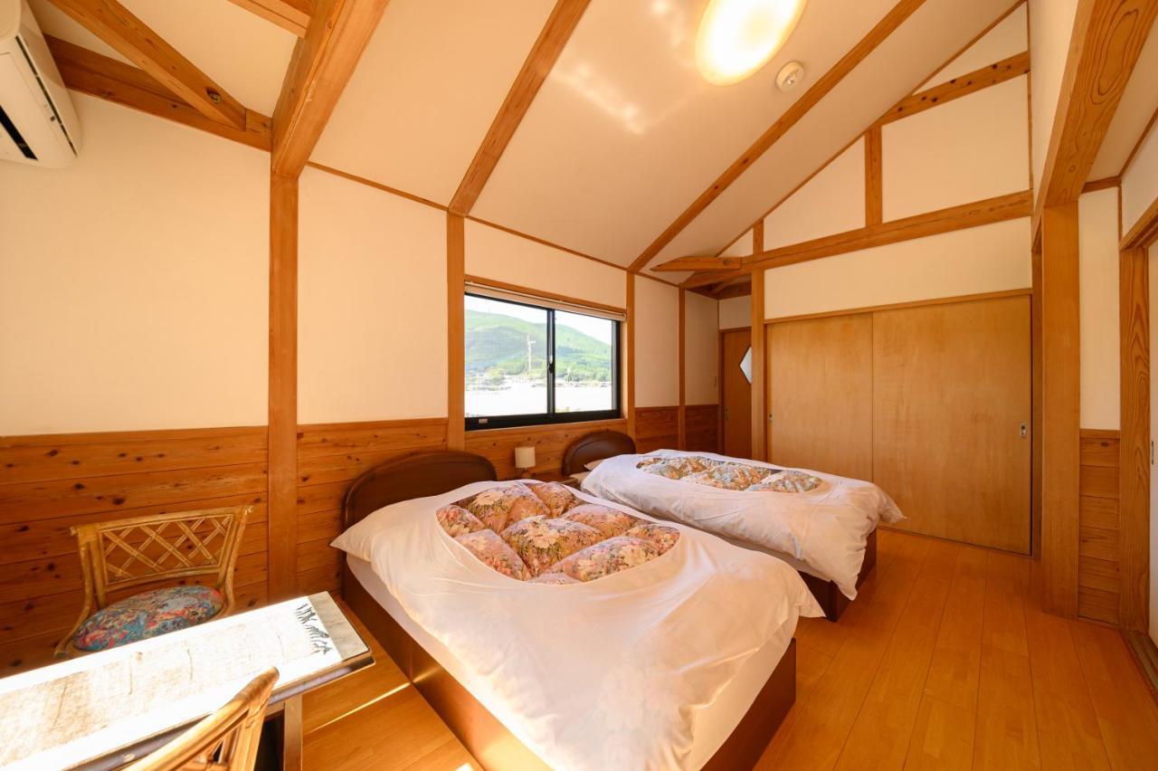Bed and breakfast Yufuin Flora House Extérieur photo