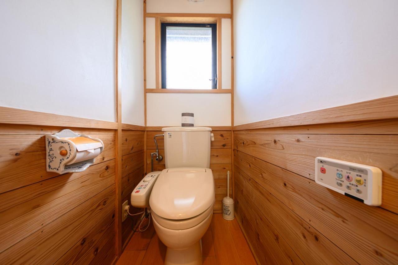 Bed and breakfast Yufuin Flora House Extérieur photo